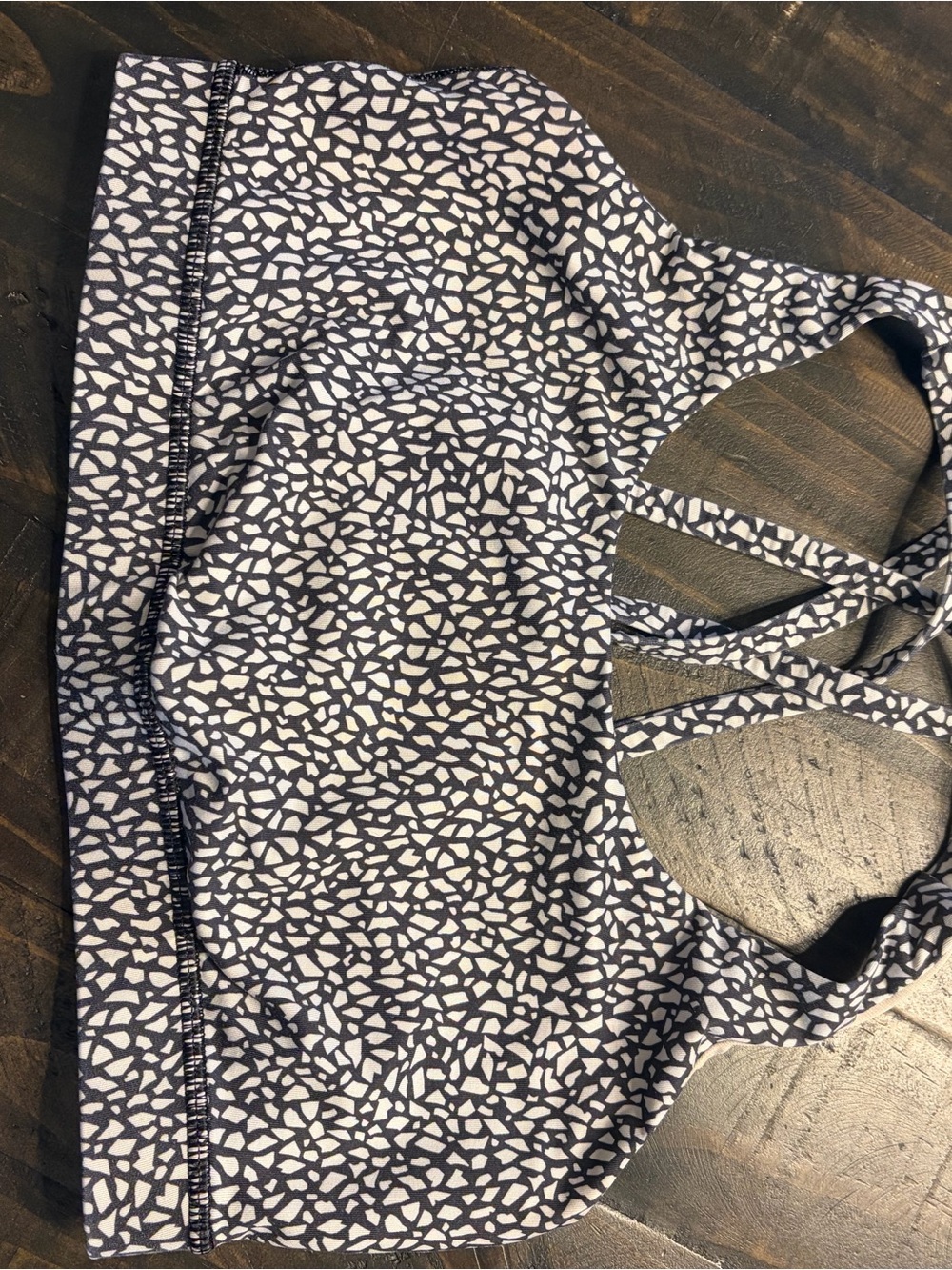 Women's Lululemon Black & White Printed Strappy sports bra size 8
